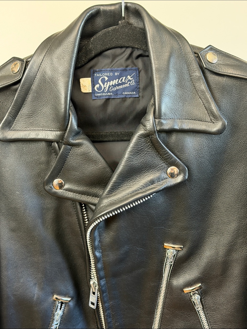 Vintage Symax Garment Co. Black Leather Biker Jacket Made in Canada - Picture 3 of 8